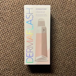 Dermaflash DermaPore Pore Extractor & Serum Infuser